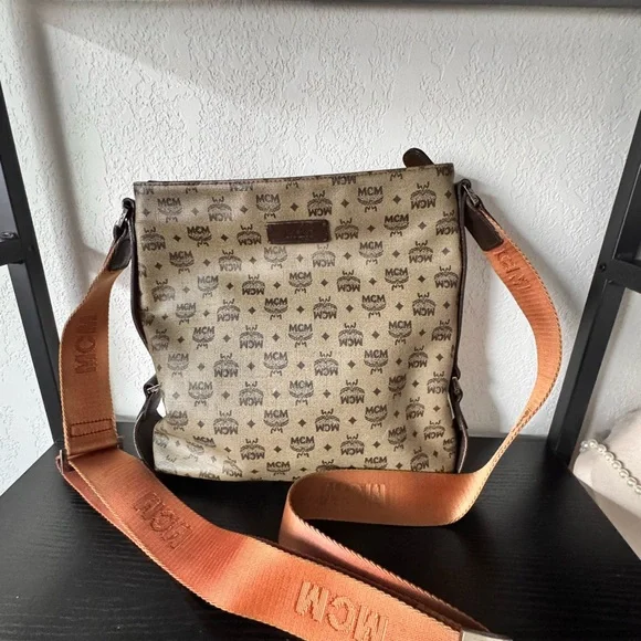 MCM Tan Visetos Logo Messenger Bag - Picture 3 of 3